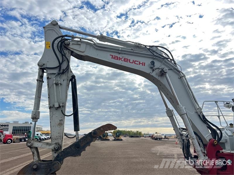 Takeuchi TB2150 Tracked Excavator Гусеничные экскаваторы