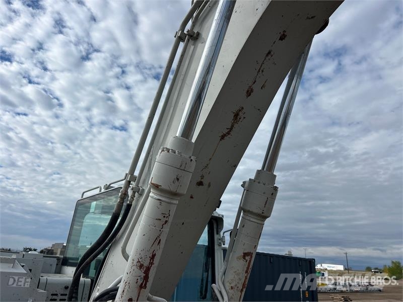 Takeuchi TB2150 Tracked Excavator Гусеничные экскаваторы