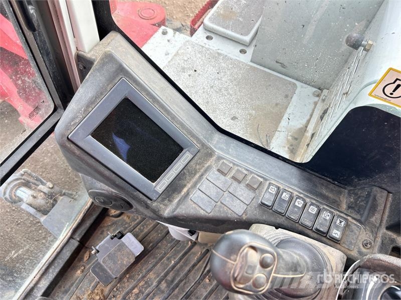 Takeuchi TB2150 Tracked Excavator Гусеничные экскаваторы