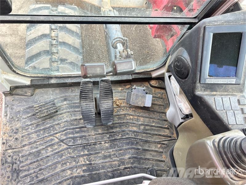 Takeuchi TB2150 Tracked Excavator Гусеничные экскаваторы