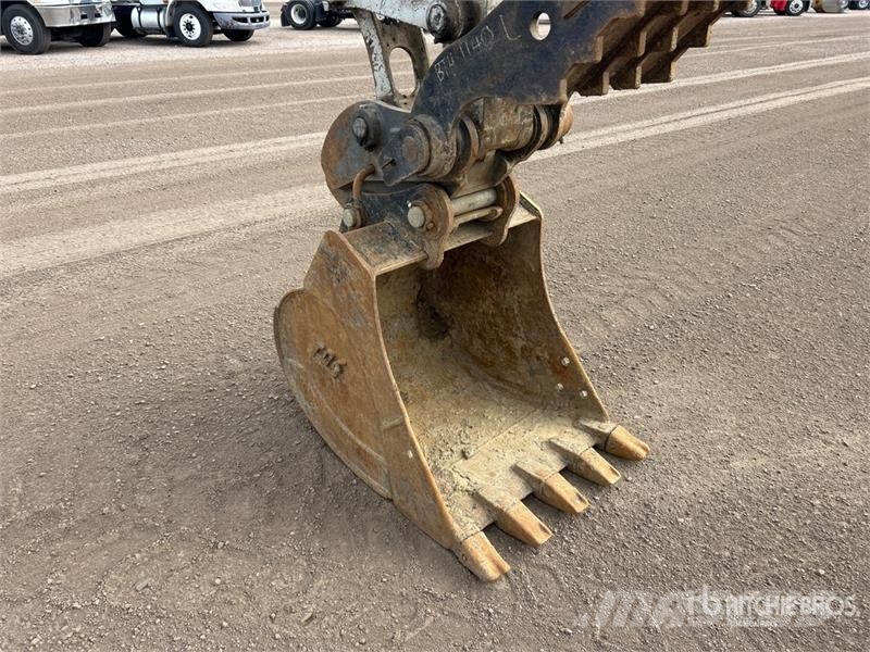 Takeuchi TB2150 Tracked Excavator Гусеничные экскаваторы