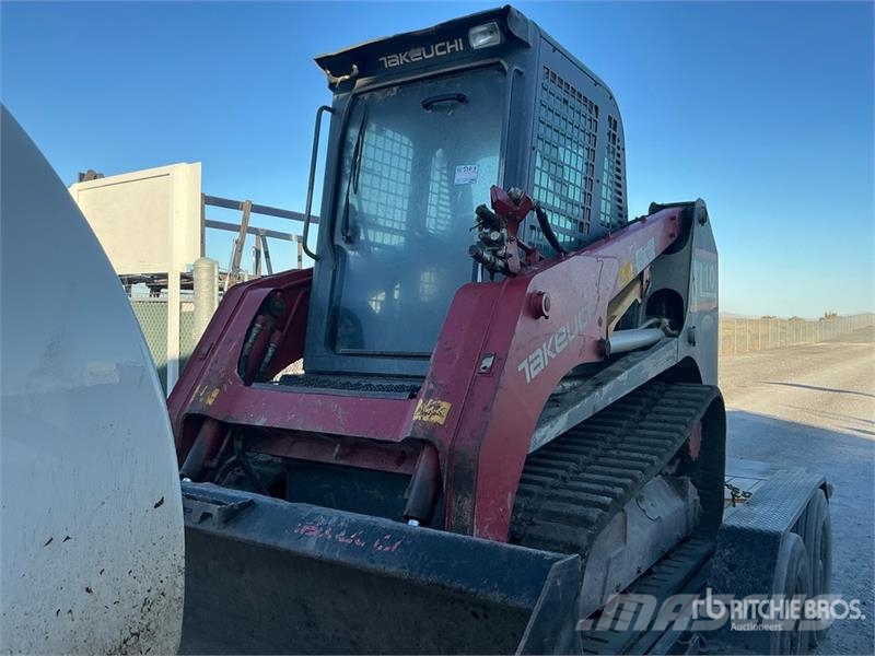 Takeuchi TL10 لوادر انزلاقية التوجيه