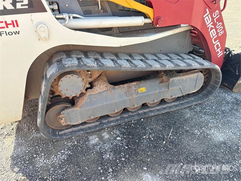 Takeuchi TL12R2 High Flow Electric Compact Track Loader Schrankladers