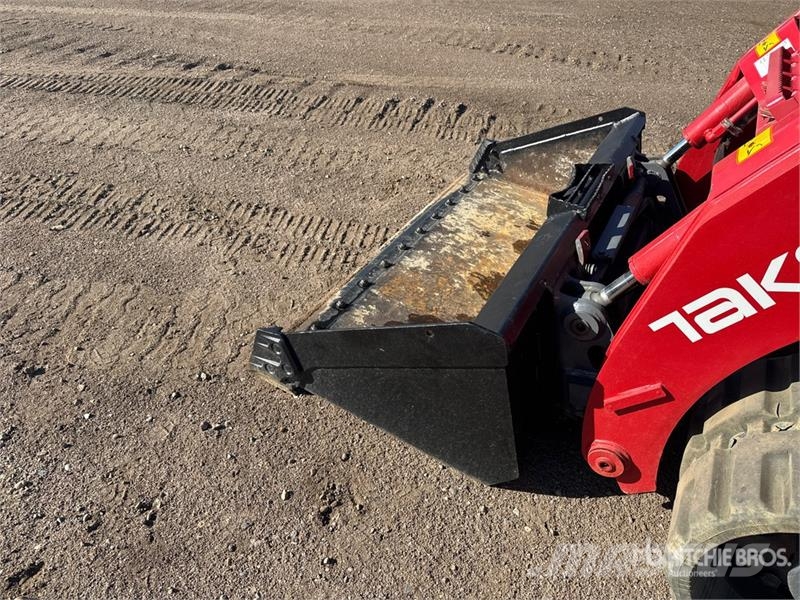 Takeuchi TL12V2 Kompaktrakodók