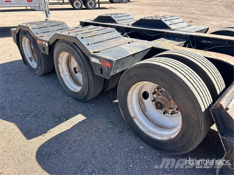 Talbert 50 ton Tri/A Removable Gooseneck Lowboy Trailer لوادر منخفضة