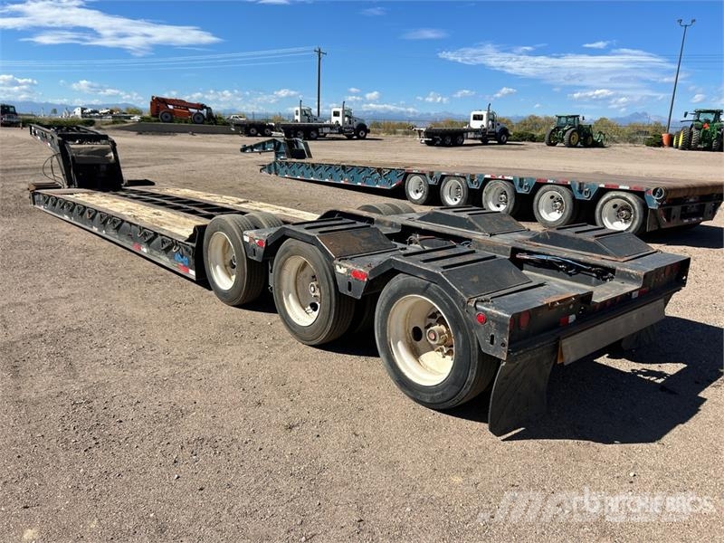 Talbert 50 ton Tri/A Removable Gooseneck Lowboy Trailer لوادر منخفضة