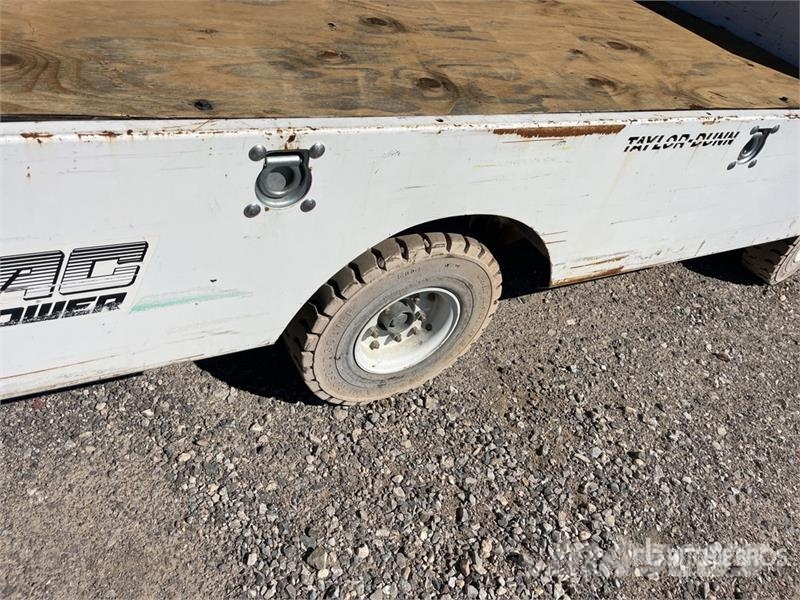 Taylor Dunn Dunn B5-440-36 Electric Utility Cart (Inopera Motoare