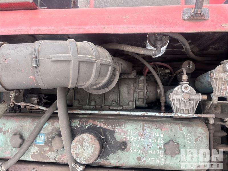 Taylor Y-80-W0 80000 lb Container Handler Sähkötrukit