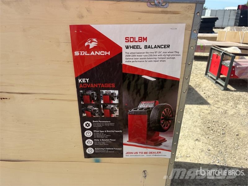 TBM-RED Wheel Balancer (Unused) Other components