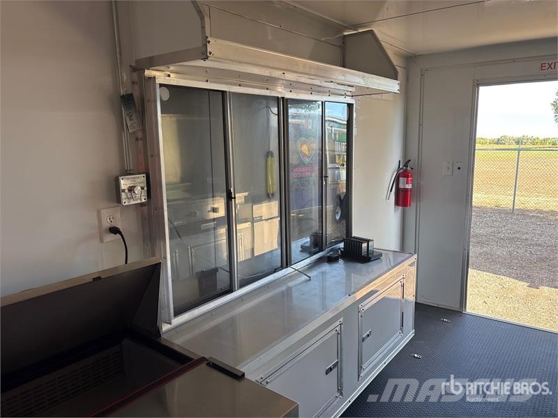 TBT 16 ft T/A Food Concession Trailer Ostale prikolice