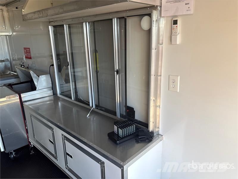 TBT 16 ft T/A Food Concession Trailer Ostale prikolice