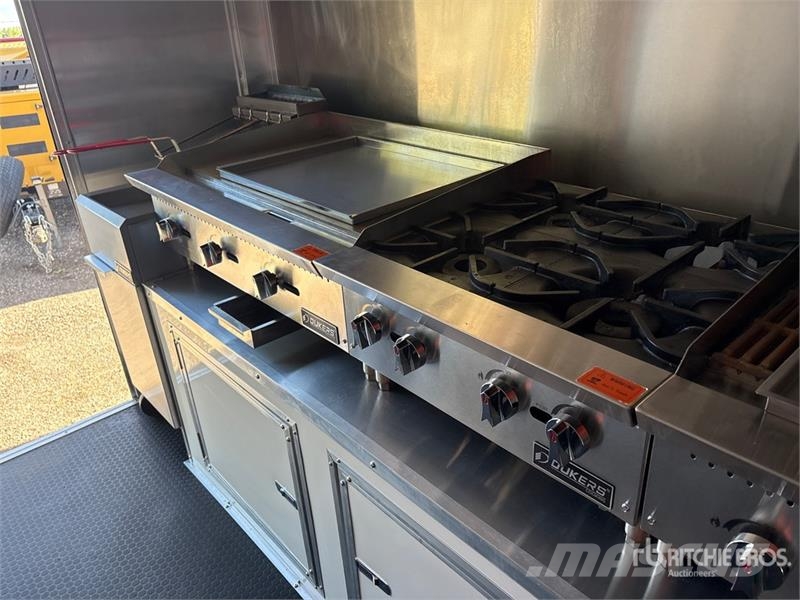 TBT 16 ft T/A Food Concession Trailer Ostale prikolice