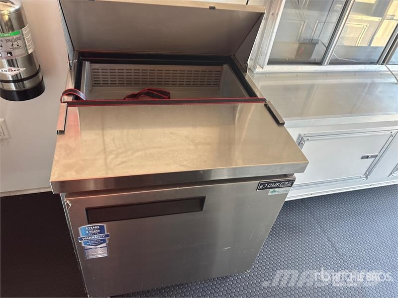 TBT 16 ft T/A Food Concession Trailer Ostale prikolice