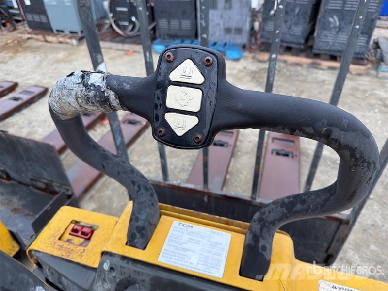 TCM of (4) TCM ER60 Pallet Jack (Inoperable) Pumppukärryt