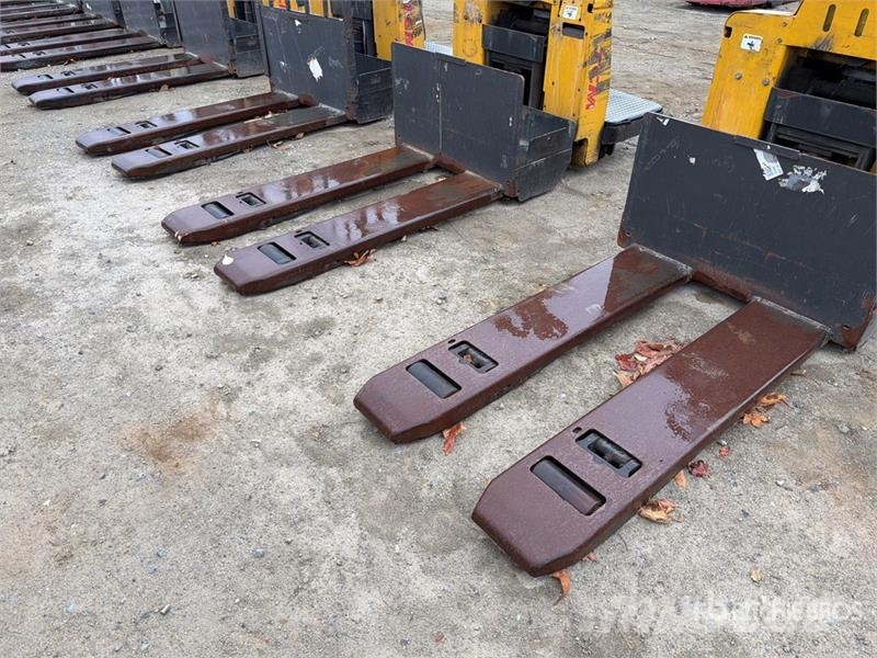 TCM of (4) TCM ER60 Pallet Jack (Inoperable) Pumppukärryt