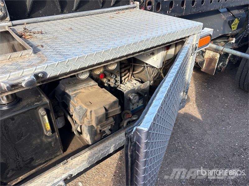 Temisko 56 ft Tri/A 56 ft Extendable Flatbed Trail 自卸半挂车