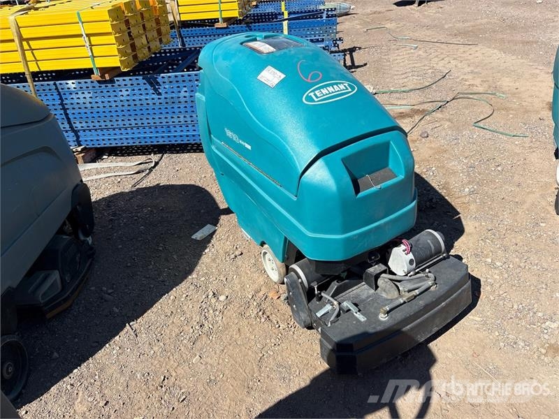 Tennant 1610 Walk-Behind Electric Floor Scrubber Druge prikolice