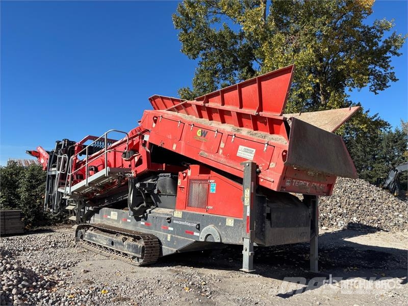 Terex 883 Tracked Screen Plant Просіювачі