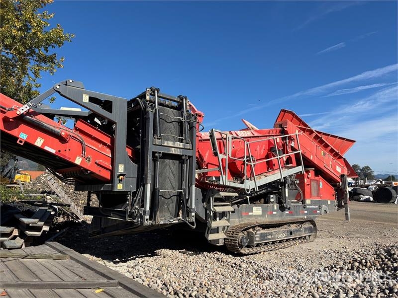 Terex 883 Tracked Screen Plant Просіювачі