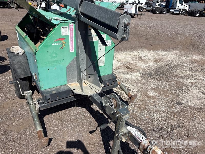 Terex RL4 Osvětlovací stožáry