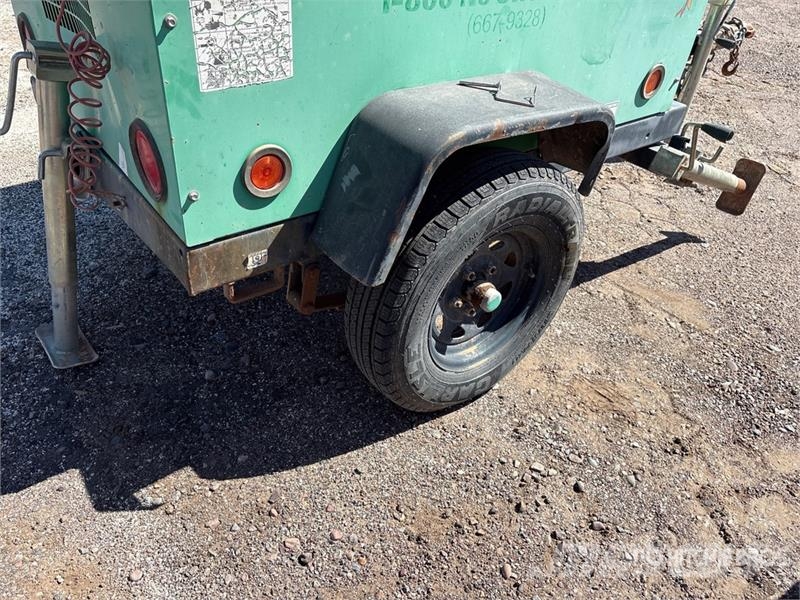 Terex RL4 Osvětlovací stožáry
