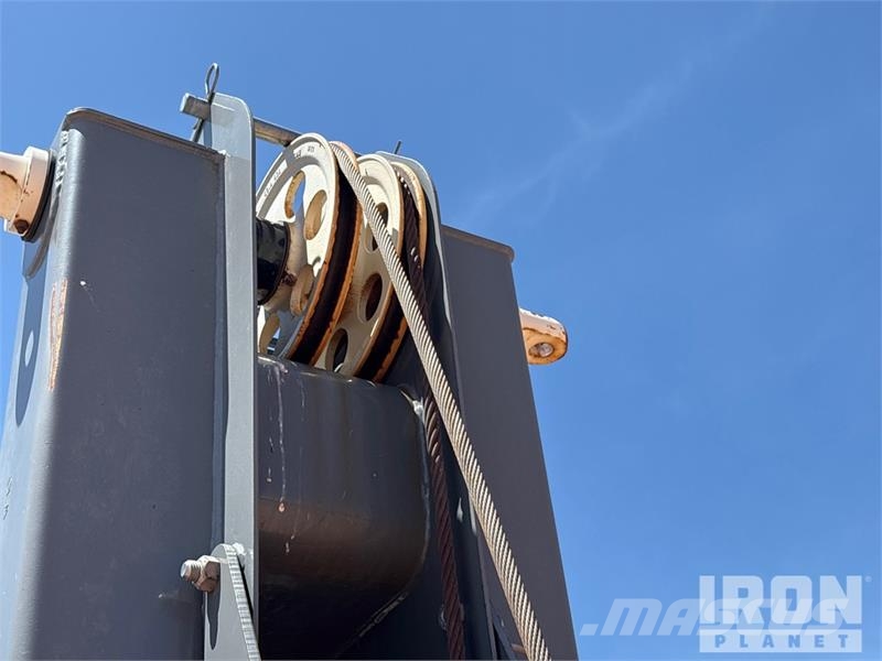 Terex T340 Track mounted cranes