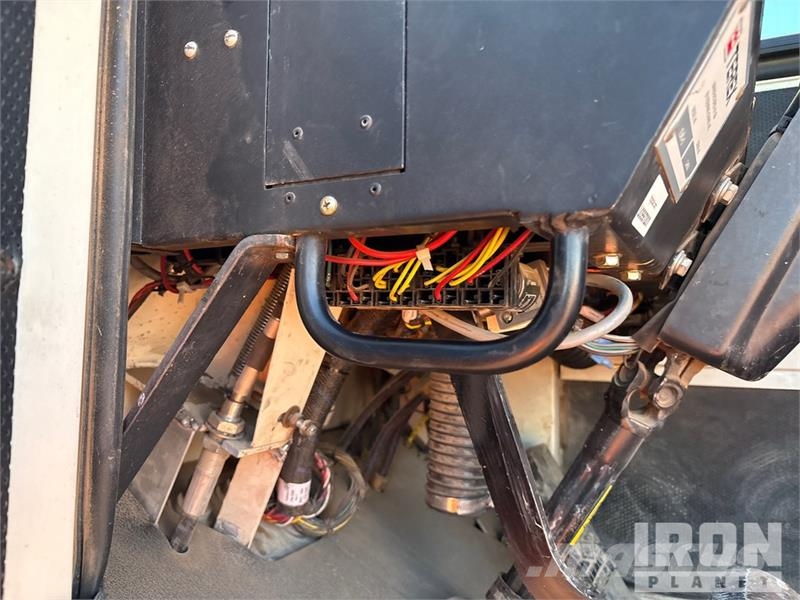 Terex T340 Track mounted cranes