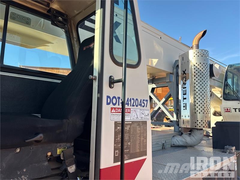 Terex T340 Track mounted cranes