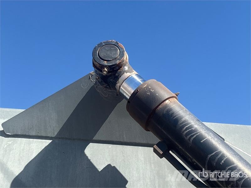 Terex TH844C 텔러 핸들러