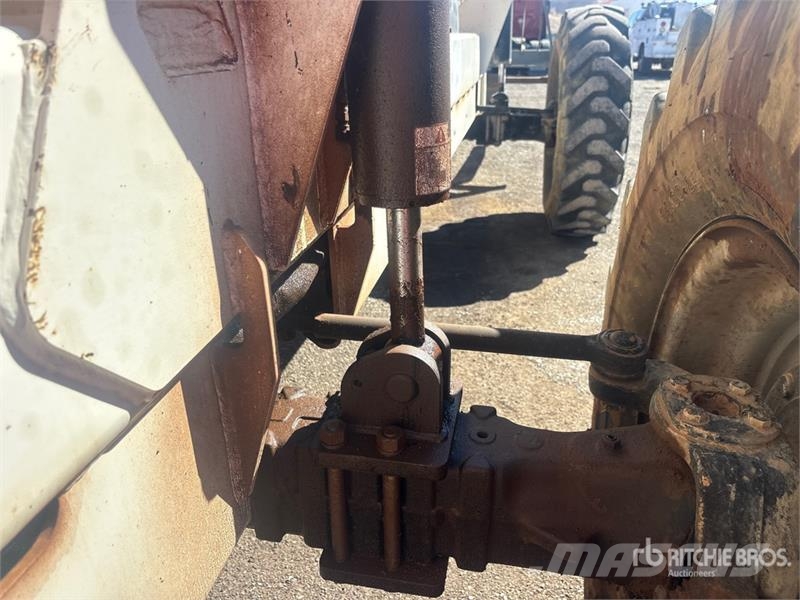 Terex TH844C 텔러 핸들러