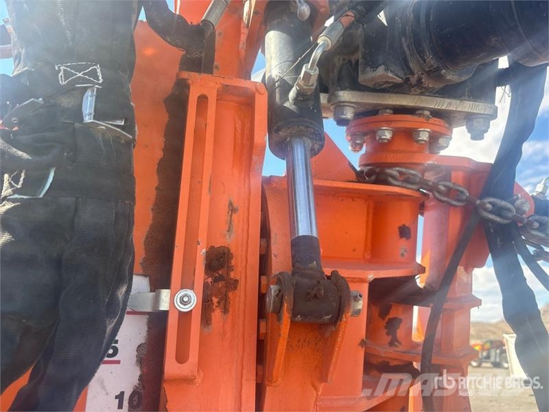 Tesmec City Cleanfast 4x4 Trencher Sleuvengravers