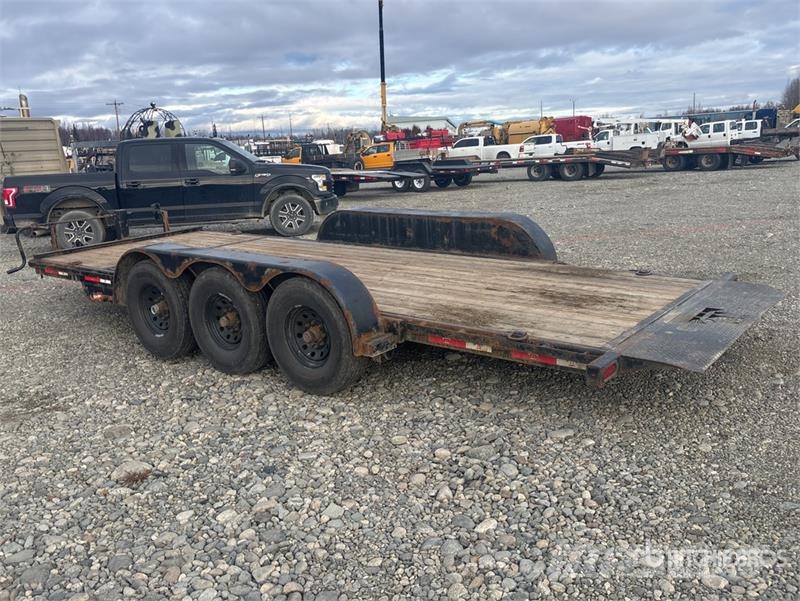 Teton 22 ft Tri/A Tilt Deck Trailer Zemie treileri