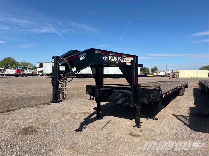 Texas Pride Trailers FT835524KGN 53 ft T/A Gooseneck Equ Auto pārvadāšanas treileri