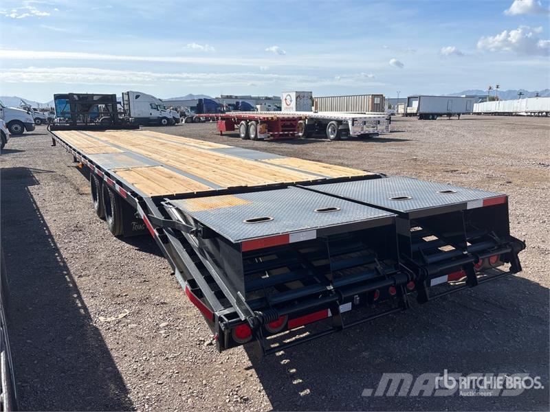 Texas Pride Trailers FT835524KGN 53 ft T/A Gooseneck Equ Auto pārvadāšanas treileri