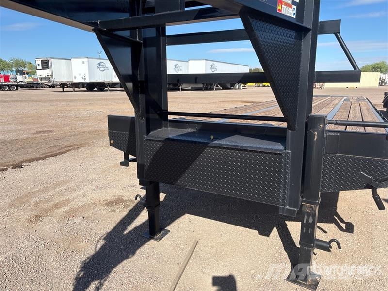 Texas Pride Trailers FT835524KGN 53 ft T/A Gooseneck Equ Auto pārvadāšanas treileri