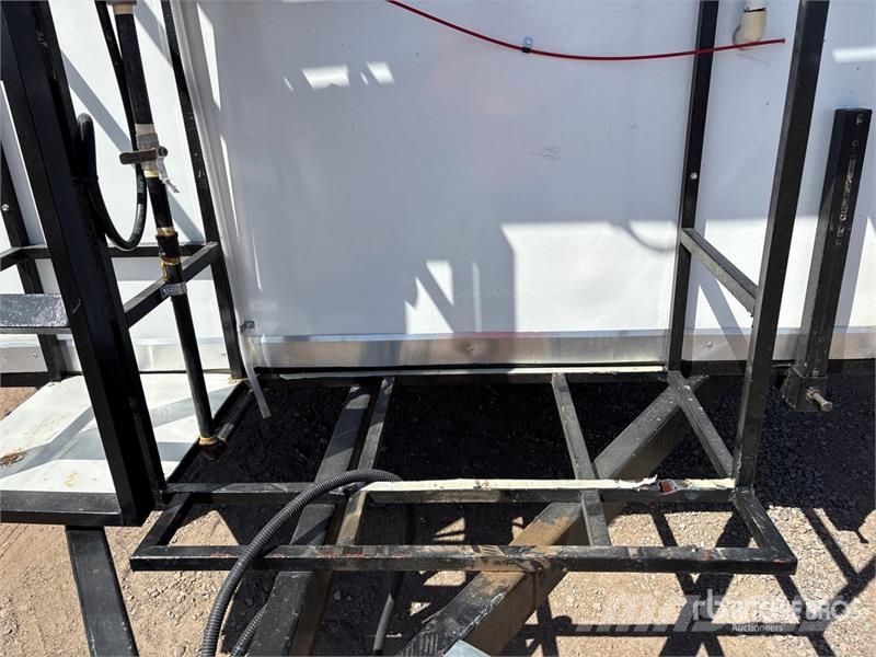 The Fud Trailer 19 ft T/A Food Concession Trailer Citas piekabes