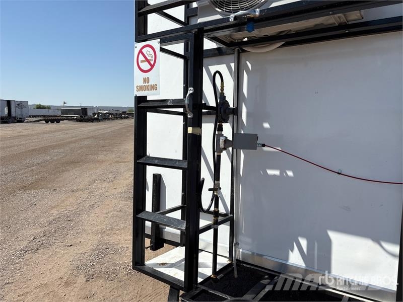 The Fud Trailer 19 ft T/A Food Concession Trailer Citas piekabes