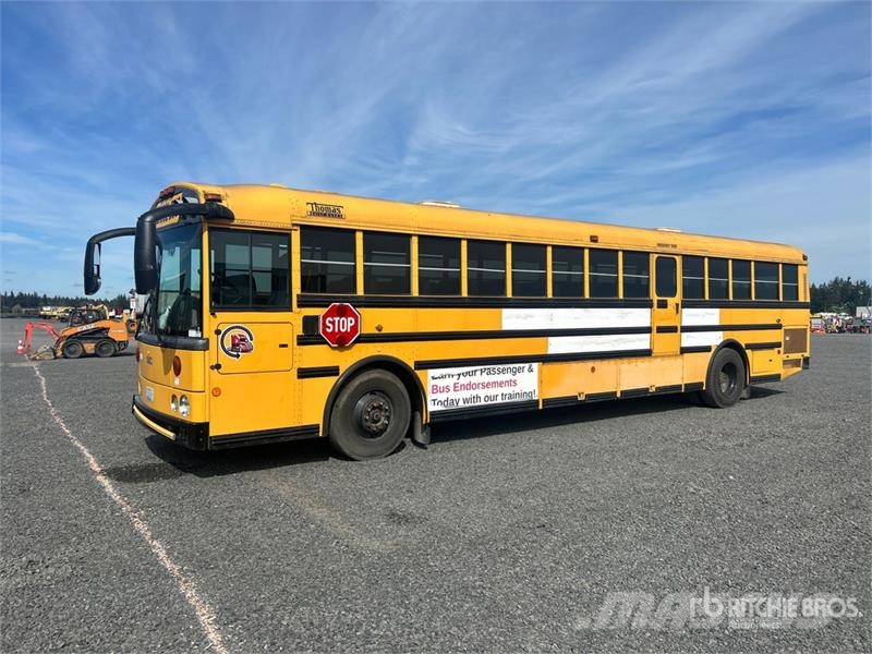 Thomas 4x2 90-Seat School Bus Mini-bus