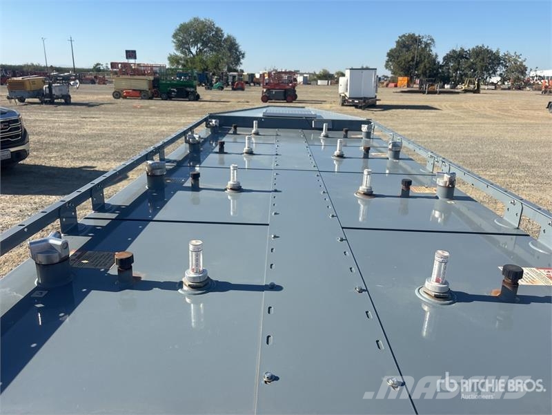Thunder Creek MTT920 T/A Fuel Trailer Cisterna