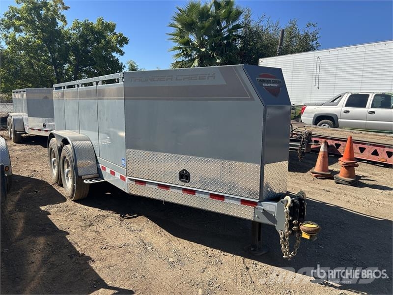  Thunder Creek MTT920 T/A Fuel Trailer Tank prikolice