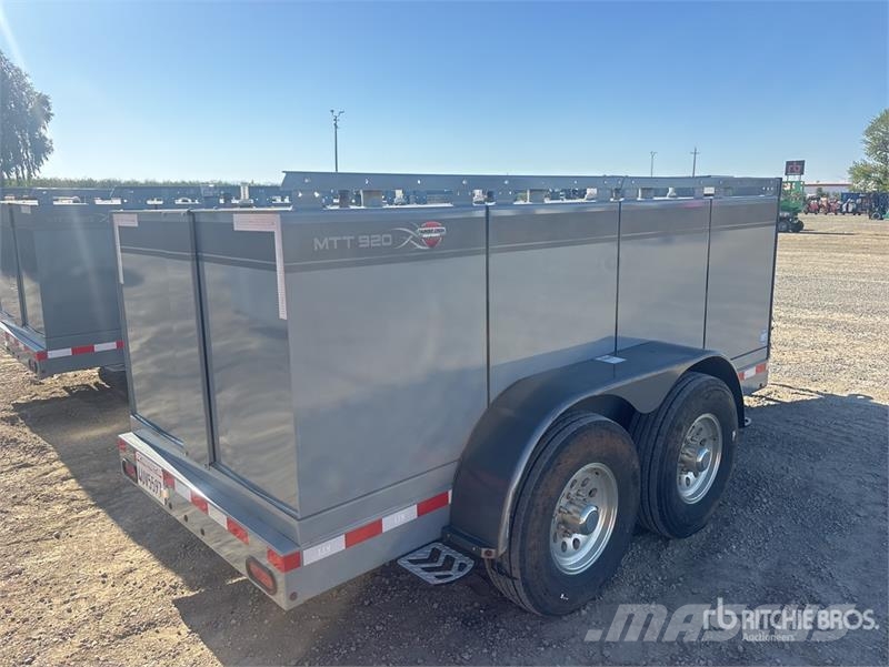 Thunder Creek MTT920 T/A Fuel Trailer Cisterna