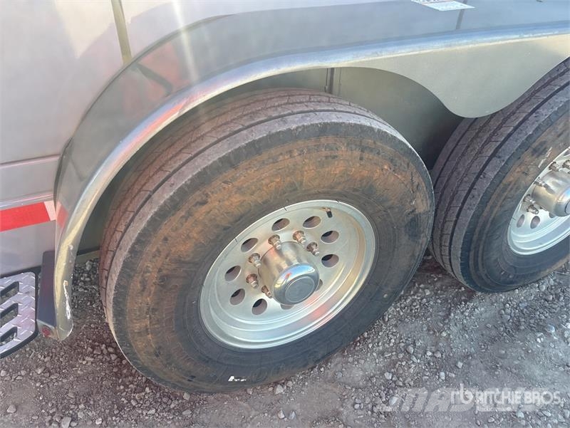 Thunder Creek MTT920 T/A Fuel Trailer Cisterna