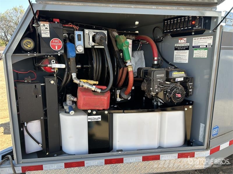 Thunder Creek MTT920 T/A Fuel Trailer Tankanhänger