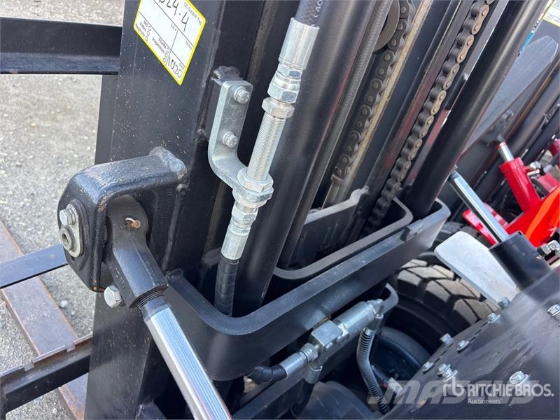 Tider FG25 3615 lb Pneumatic Tire Forklift Autokrāvēji - citi