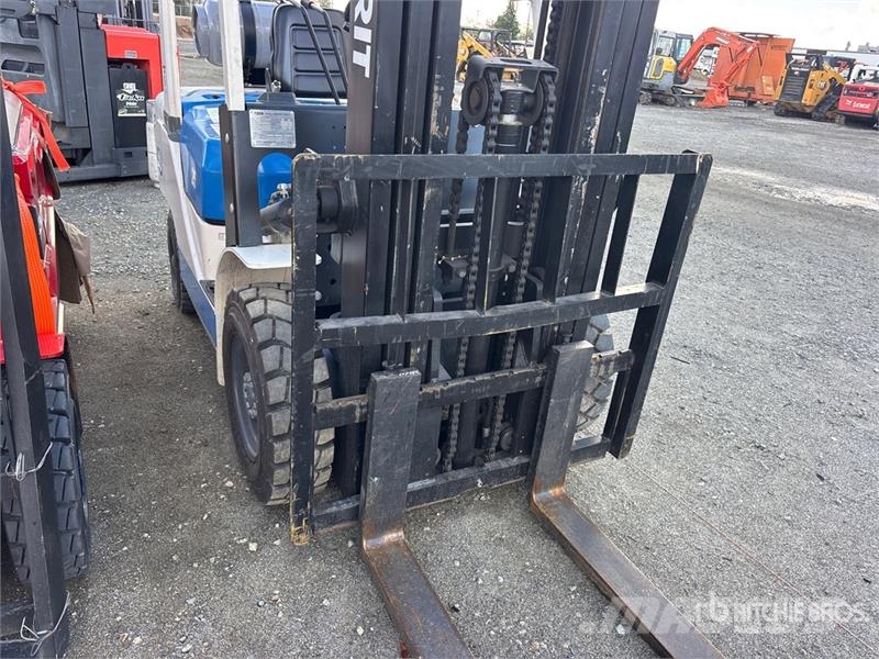 Tider FG25 3615 lb Pneumatic Tire Forklift Autokrāvēji - citi