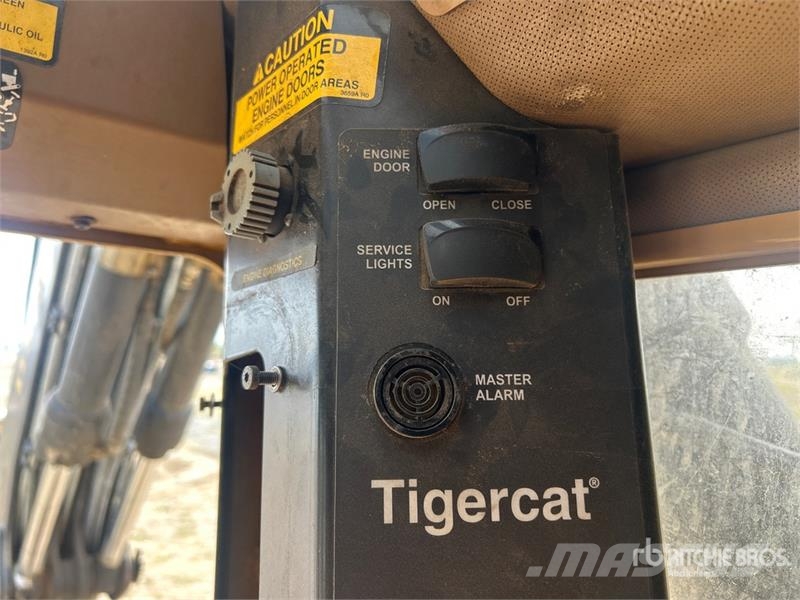 Tigercat 830LX Track Feller Buncher Harwestery gąsienicowe