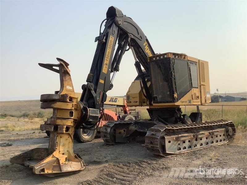 Tigercat LX830D Track Feller Buncher Forstanhänger/Rückewagen