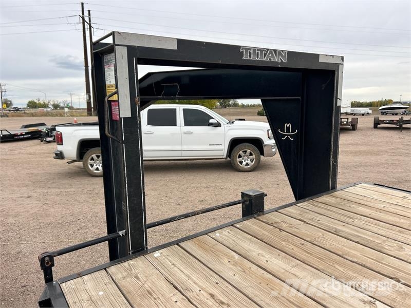 Titan 26 ft T/A Gooseneck Equipment Trailer Biltransporter henger
