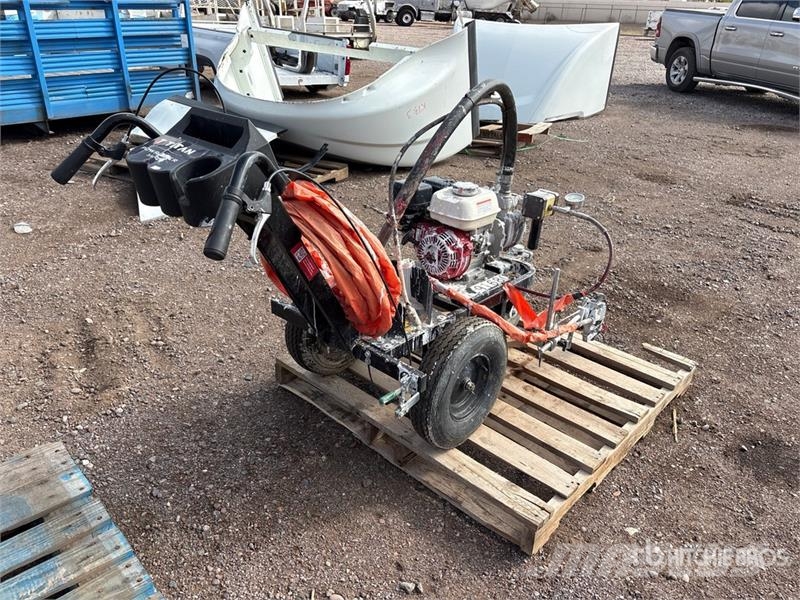 Titan Tool PL3500 Line Striping Machine Otros componentes