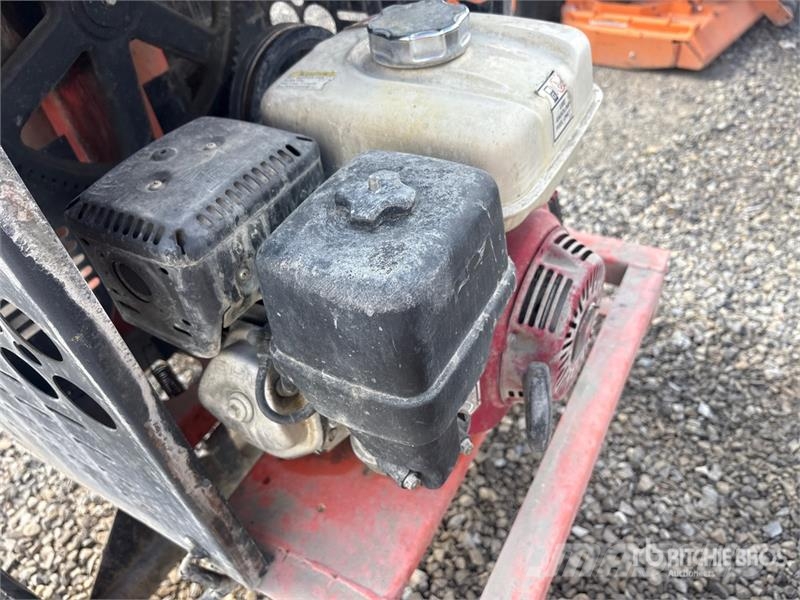 Tk Equipme MM8 Mortar and Grout Mixer Polovne mešalice
